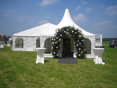 Partytent huren in Barchem – tentverhuur voor feesten en evenementen door ’t Bockje