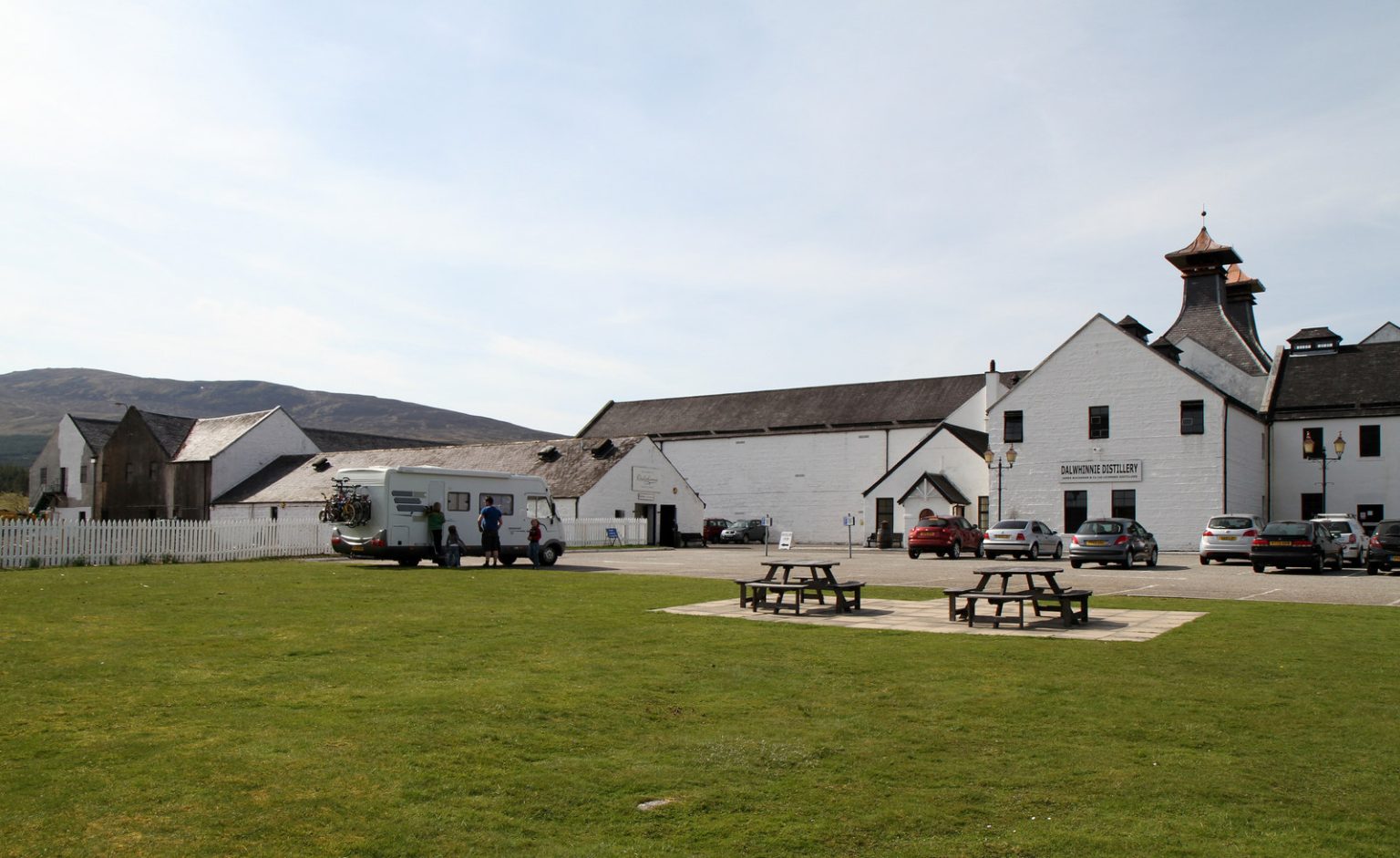 De Dalwhinnie-distilleerderij aan de pas van Drumochter