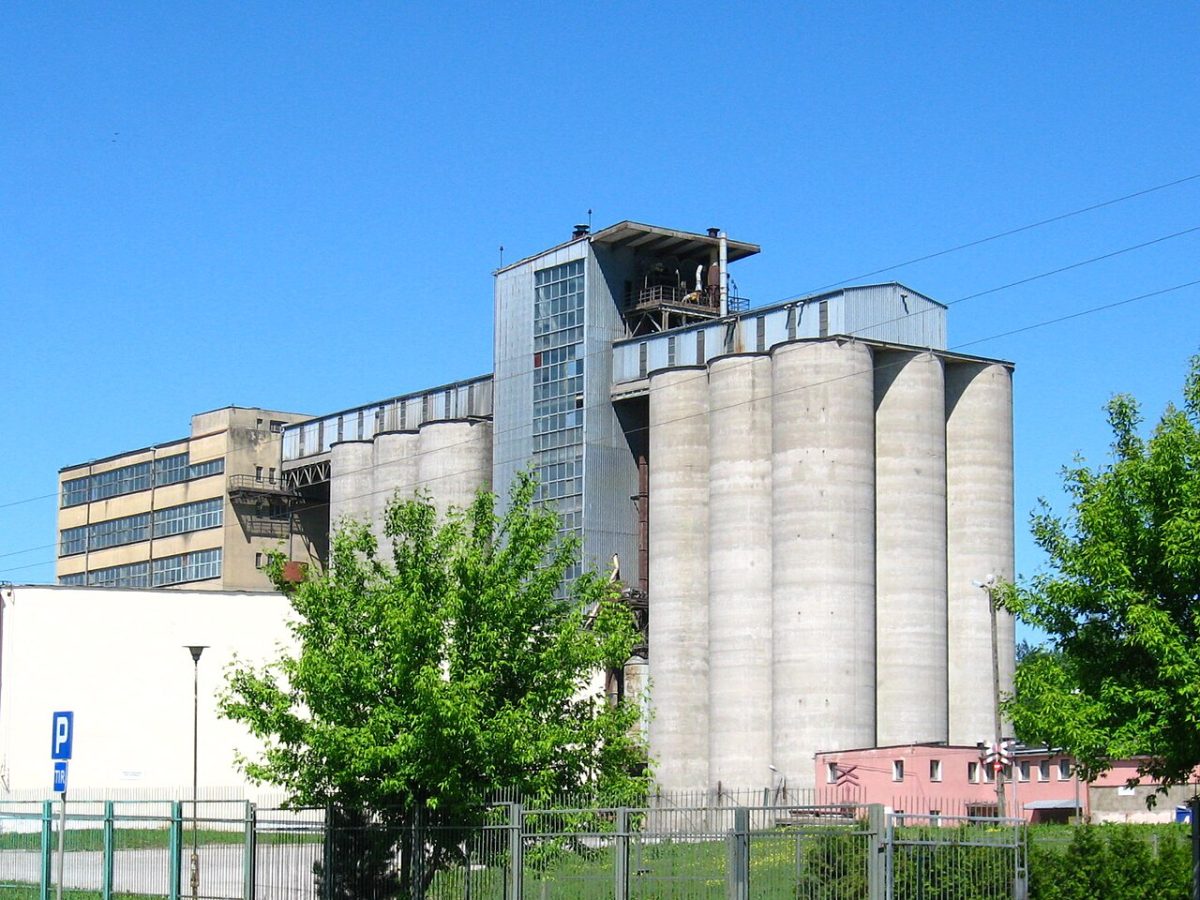 Silos per cereali delle aziende cerealicole di Podlaskie a Bialystok