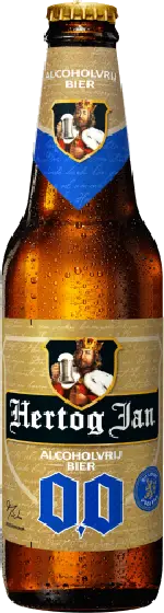 Een fles Hertog Jan, uit het schap in de winkel in Bathmen