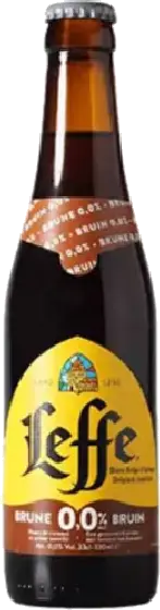 Een fles Leffe, uit het schap in de winkel in Bathmen