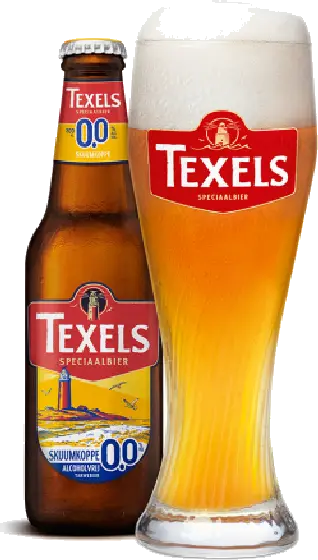 Een fles Texels, uit het schap in de winkel in Bathmen