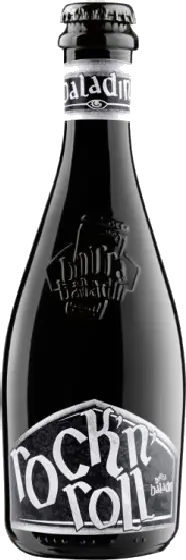 Een fles Baladin, uit het schap in de winkel in Bathmen