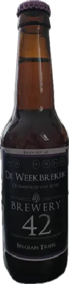 Een fles Brewery 42, uit het schap in de winkel in Bathmen