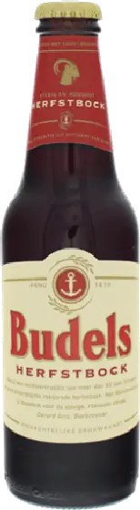 Een fles Budels, uit het schap in de winkel in Bathmen