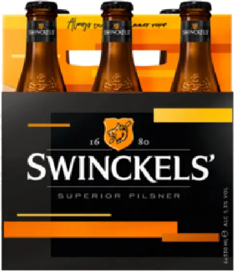 Een fles Swinckels, uit het schap in de winkel in Bathmen