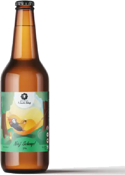 Een fles 't Zwarte Schoap, uit het schap in de winkel in Bathmen