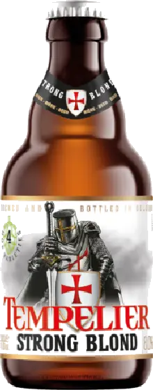 Een fles Tempelier Strong, uit het schap in de winkel in Bathmen
