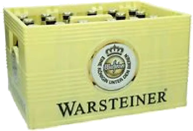 Een fles Warsteiner, uit het schap in de winkel in Bathmen