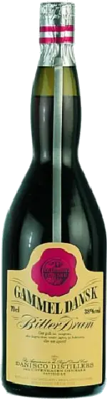 Een fles Gammel, uit het schap in de winkel in Bathmen