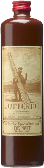 Een fles Juttertje, uit het schap in de winkel in Bathmen