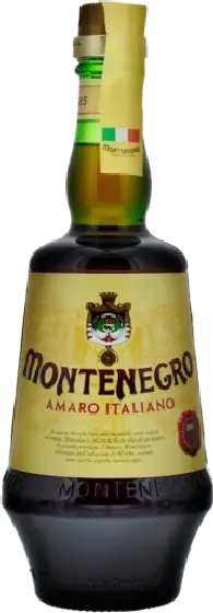 Een fles Montenegro, uit het schap in de winkel in Bathmen