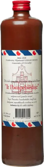 Een fles POMPEBLEDSJE, uit het schap in de winkel in Bathmen