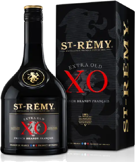 Een fles St-Rémy, uit het schap in de winkel in Bathmen