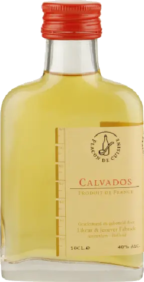 Een fles Cuisine, uit het schap in de winkel in Bathmen