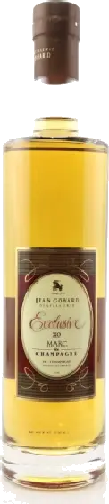 Een fles Jean Goyard Marc, uit het schap in de winkel in Bathmen
