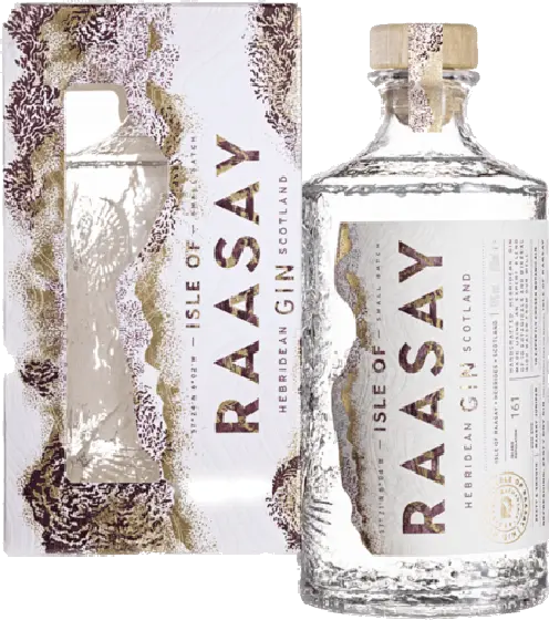 Een fles Isle of Raasay, uit het schap in de winkel in Bathmen