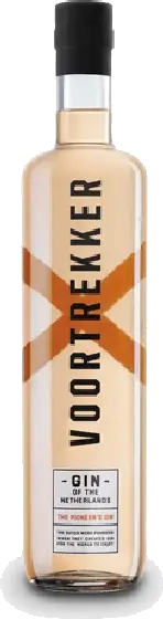 Een fles Voortrekker, uit het schap in de winkel in Bathmen