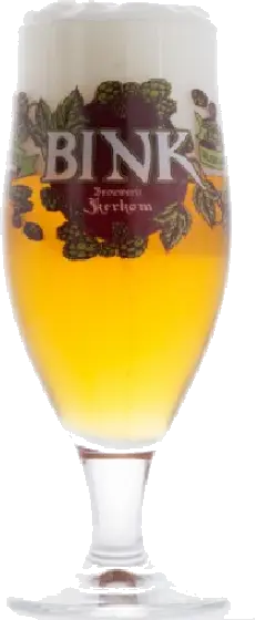 Een glas van Bink, uit het schap in de winkel in Bathmen