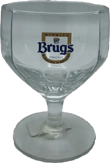 Een glas van Brugs, uit het schap in de winkel in Bathmen
