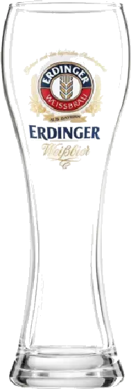 Een glas van Erdinger, uit het schap in de winkel in Bathmen