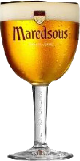 Een glas van Maredsous, uit het schap in de winkel in Bathmen