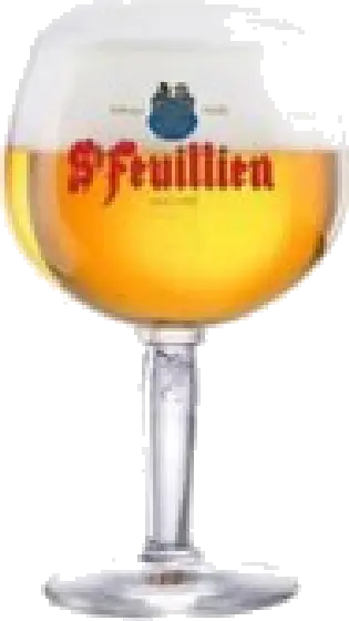 Een glas van St. Feuillien, uit het schap in de winkel in Bathmen