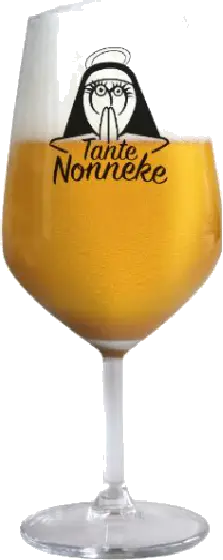 Een glas van Tante Nonneke, uit het schap in de winkel in Bathmen