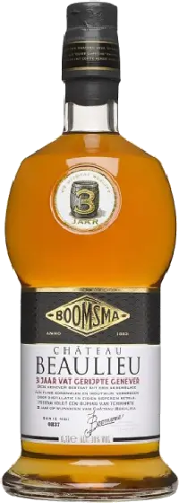 Een fles Boomsma, uit het schap in de winkel in Bathmen