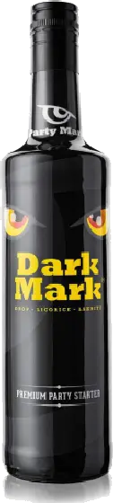 Een fles Dark Mark, uit het schap in de winkel in Bathmen