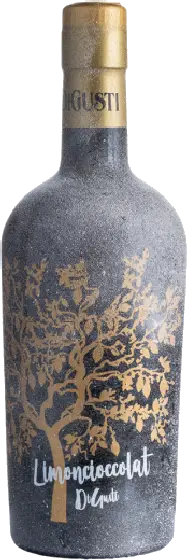 Een fles DiGusti, uit het schap in de winkel in Bathmen