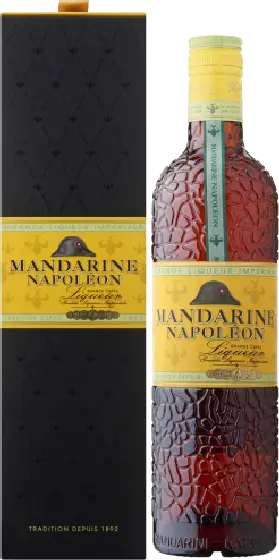 Een fles Mandarine, uit het schap in de winkel in Bathmen