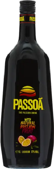 Een fles Passoa, uit het schap in de winkel in Bathmen