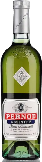 Een fles Pernod, uit het schap in de winkel in Bathmen