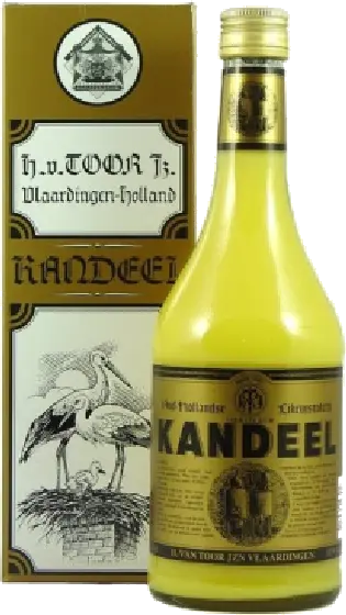 Een fles Van Toor, uit het schap in de winkel in Bathmen