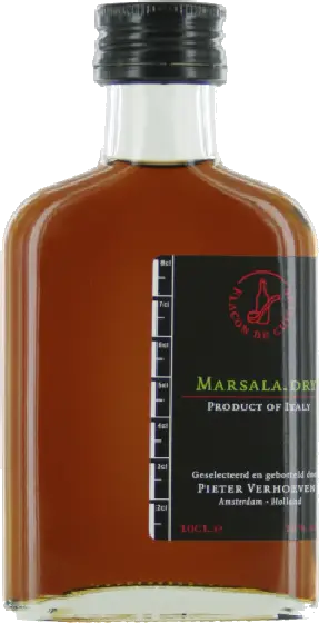 Een fles Cuisine Keukenflesje, uit het schap in de winkel in Bathmen
