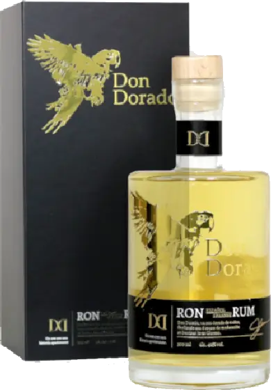 Een fles Brouwhoeve, uit het schap in de winkel in Bathmen