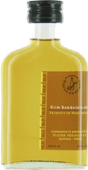 Een fles Cuisine, uit het schap in de winkel in Bathmen