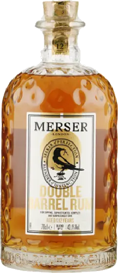 Een fles Merser, uit het schap in de winkel in Bathmen
