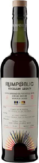 Een fles Rump@blic, uit het schap in de winkel in Bathmen