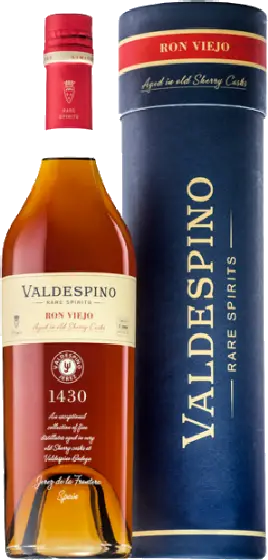 Een fles Valdespino, uit het schap in de winkel in Bathmen