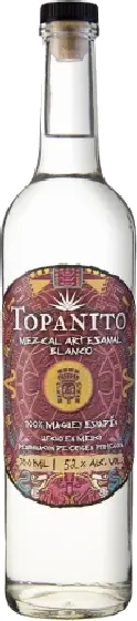 Een fles Topanito, uit het schap in de winkel in Bathmen