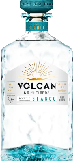 Een fles Volcan, uit het schap in de winkel in Bathmen