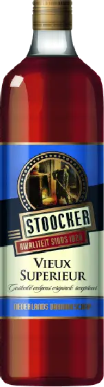 Een fles Stoocker, uit het schap in de winkel in Bathmen