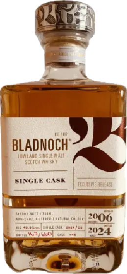 Een fles Bladnoch, uit het schap in de winkel in Bathmen