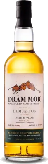 Een fles Dram Mor, uit het schap in de winkel in Bathmen