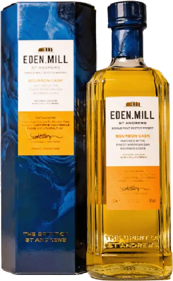 Een fles Eden Mill, uit het schap in de winkel in Bathmen