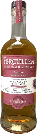Een fles Fercullen, uit het schap in de winkel in Bathmen
