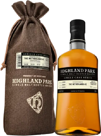 Een fles Highland Park, uit het schap in de winkel in Bathmen