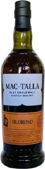 Een fles Mac-Talla, uit het schap in de winkel in Bathmen